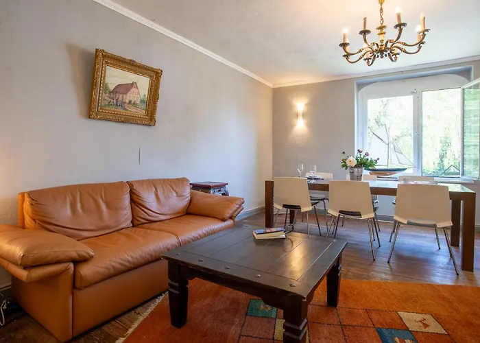 Sommer Linden Deyelsdorf